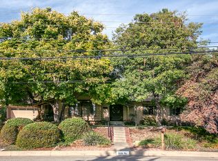 1115 E Grandview Ave, Sierra Madre, CA 91024