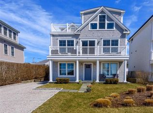 50 Tuckerman Ave, Middletown, RI 02842