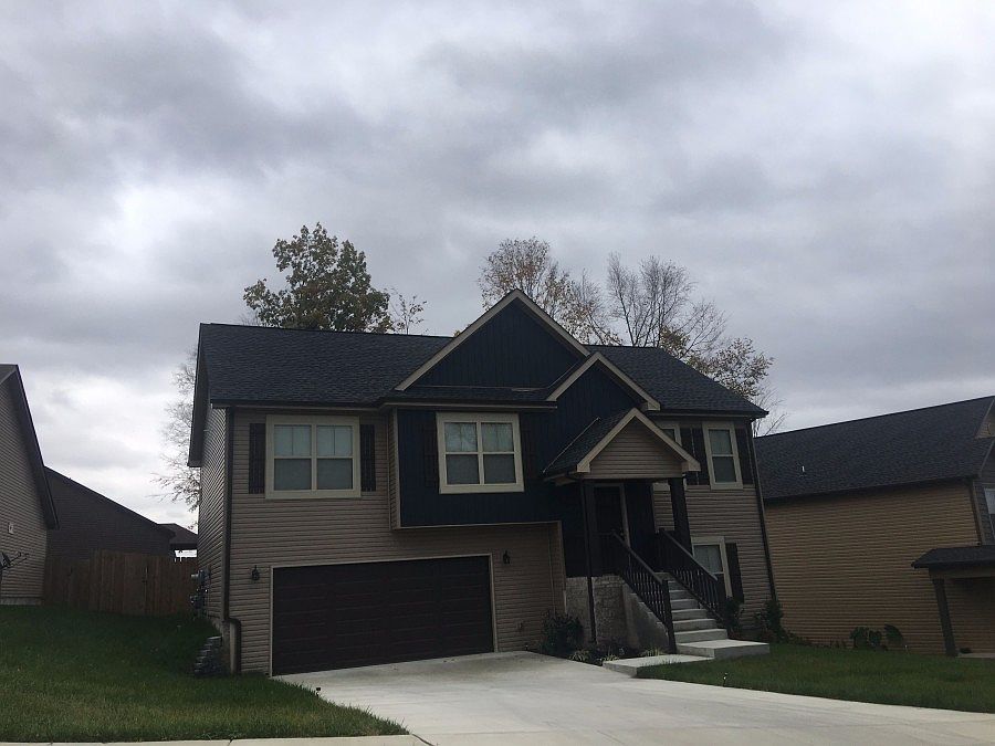 1st image of 925 Talon Hills Dr