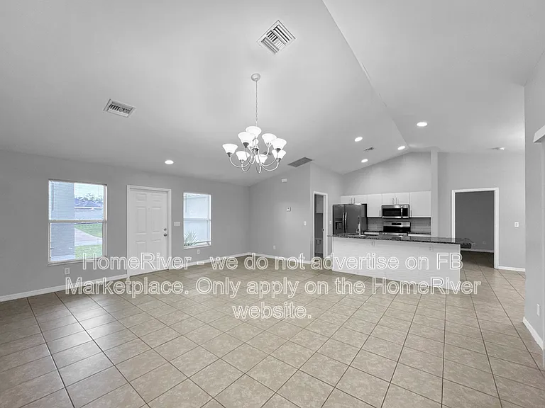 4536 25th St SW — Photo 6