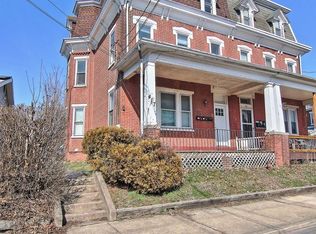 417 Glasgow St APT 2, Stowe, PA 19464