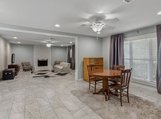 6674 Thelmadale Dr, Greenwell Springs, LA 70739