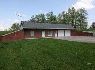 7529 State Route 160, Bidwell, OH 45614