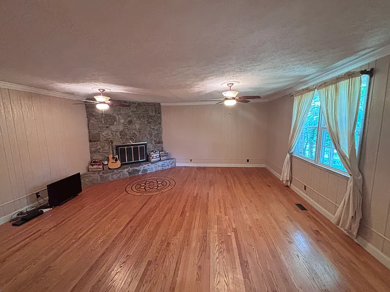 161 Country Club Dr — Photo 10