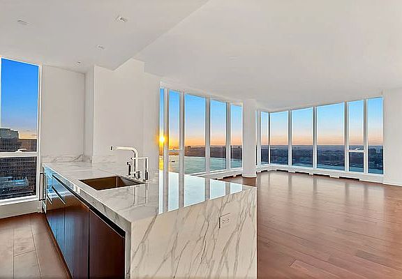 3rd image of 1 W End Ave APT 39C
