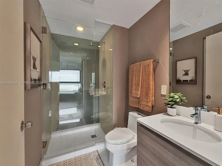 121 NE 34th St #2106A — Photo 24