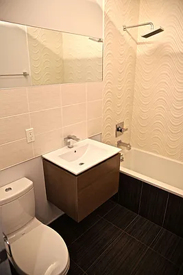 Rented by Nooklyn NYC LLC | media 47