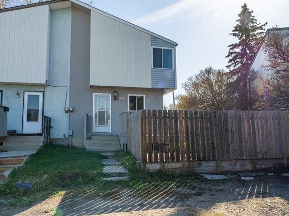 3048 E 32a Ave SE, Calgary, AB T2B 0J3