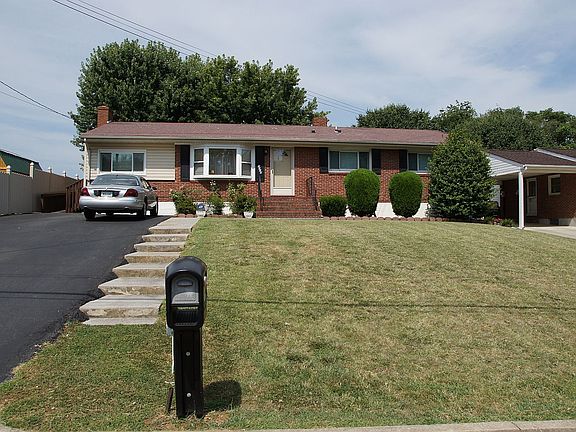2nd image of 3017 Kirkland Dr NW