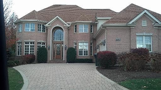 1st image of 2067 N Laurel Valley Dr