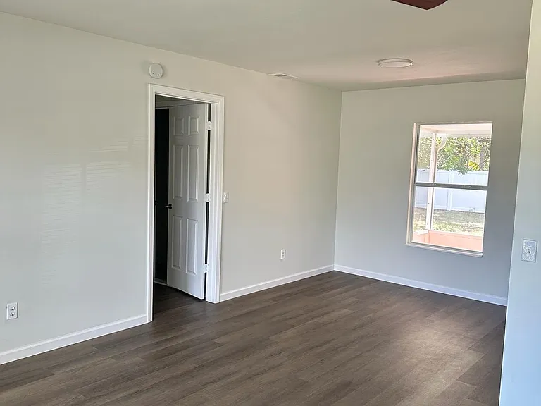 2150 SW Biella Ave — Photo 16