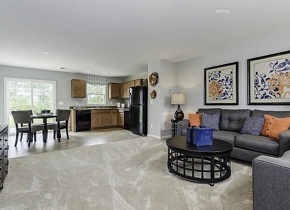 3rd image of 119 Plan #1440-lot 119