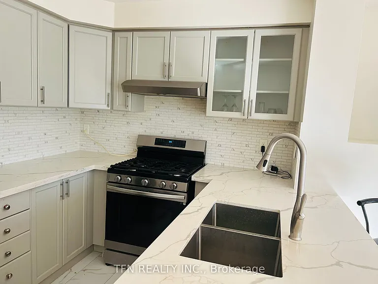 5846 Delle Donne Dr — Photo 5