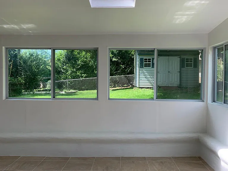 857 Maple Ave — Photo 14
