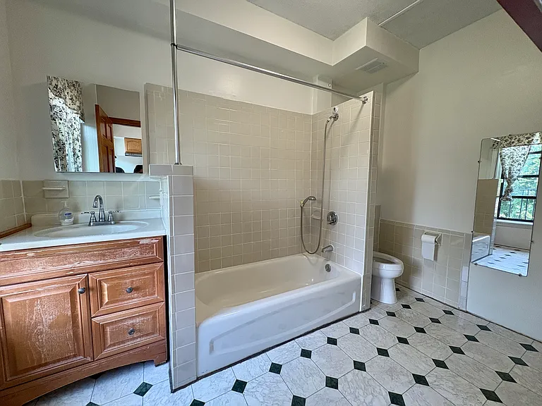 49 Dwight St #2 — Photo 14