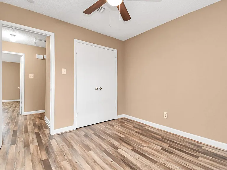 12400 Brookglade Cir #47 — Photo 17