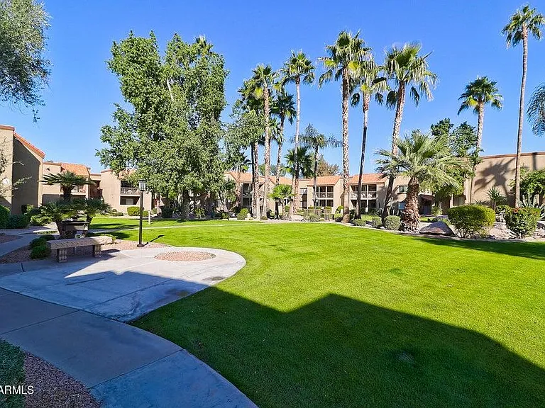 8250 E Arabian Trl #113 — Photo 39