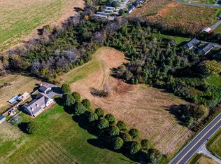 2874 Boyds Creek Hwy, Sevierville, TN 37876