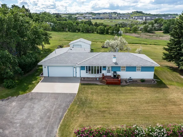 2801 Highway 1806 N, Mandan, ND 58554