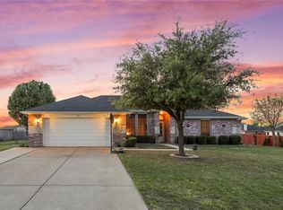 127 Cottonwood Dr, Fate, TX 75189