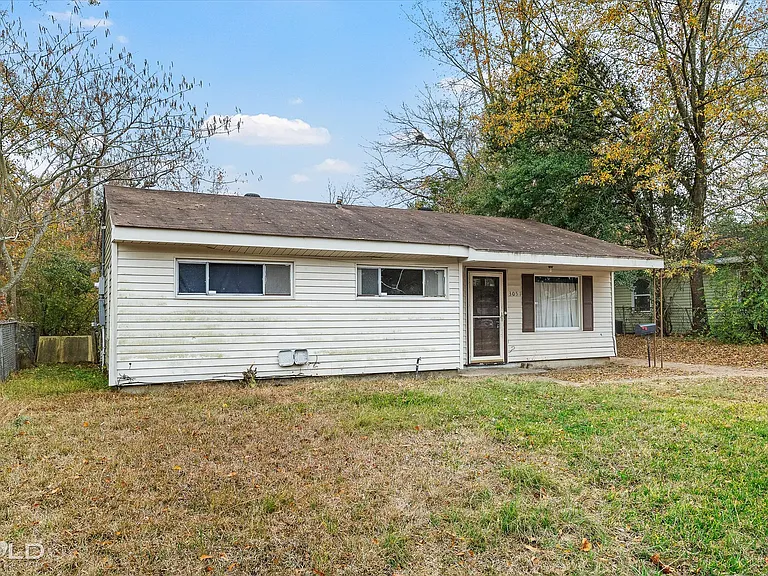 3051 Amherst St — Photo 4