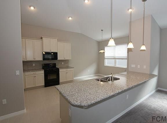 3rd image of 24 Park Place Cir