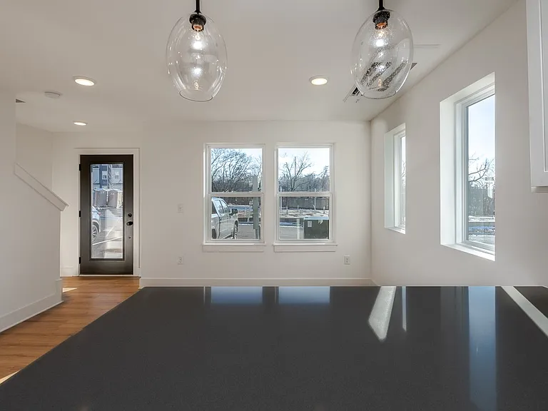 102 Duke St #8 — Photo 9