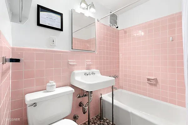 Rented by Corcoran | media 9