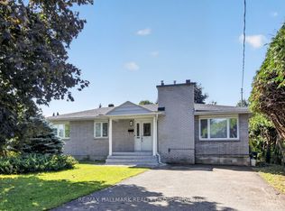 44 Appleford St, Ottawa, ON K1J6T8