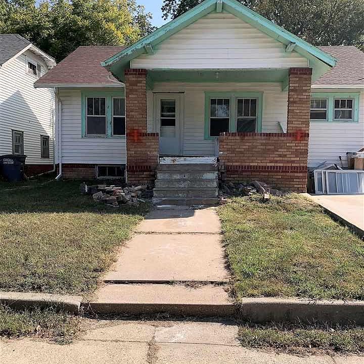 1st image of 708 Lincoln St