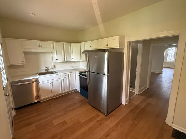 345-347 W Penn St, 345-347 W Penn St, Carlisle, PA 17013