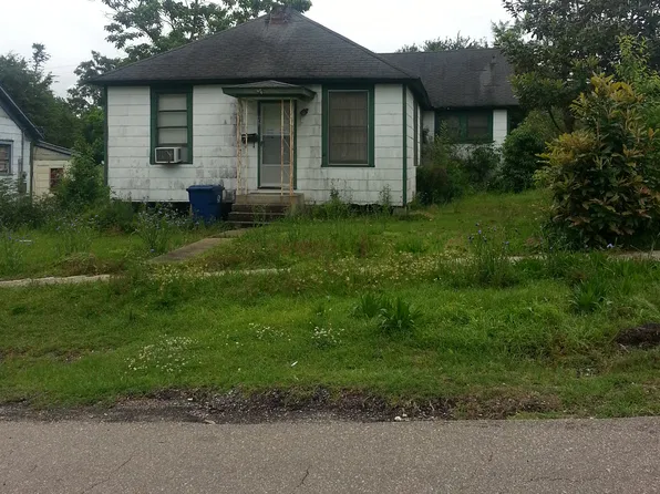 646 Avenue D, Bogalusa, LA 70427