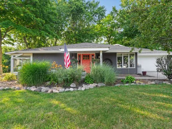 1511 Ivy Gate Ct, Crown Point, IN 46307