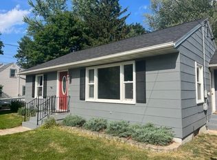 410 N Wilson Ave, Jefferson, WI 53549