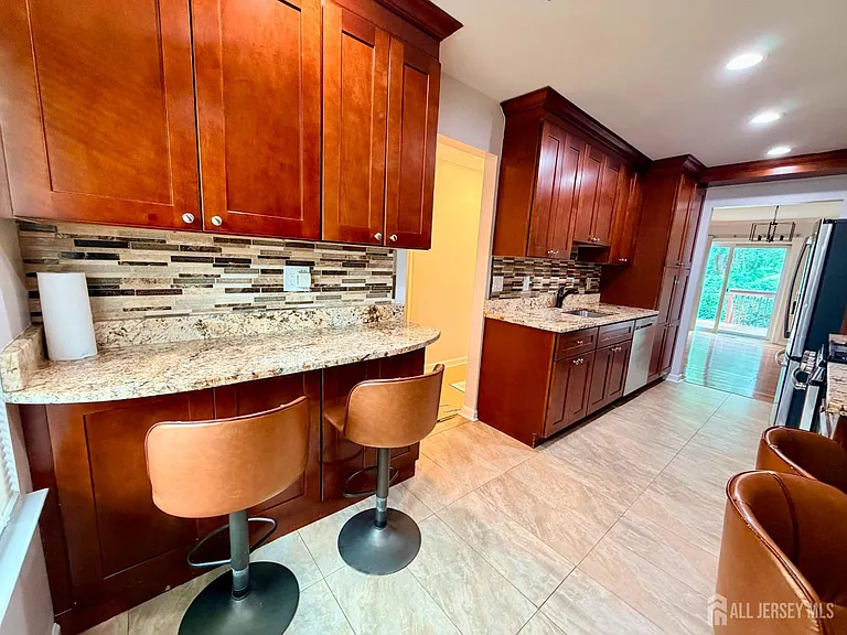 12 Dogwood Dr — Photo 11