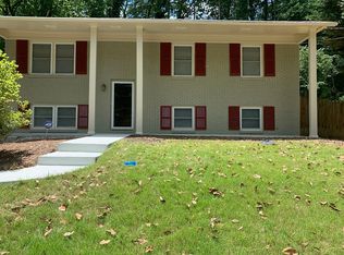 2156 Connally Dr, East Pt, GA 30344