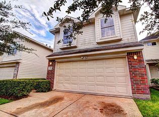 13927 Maximos Dr, Houston, TX 77083