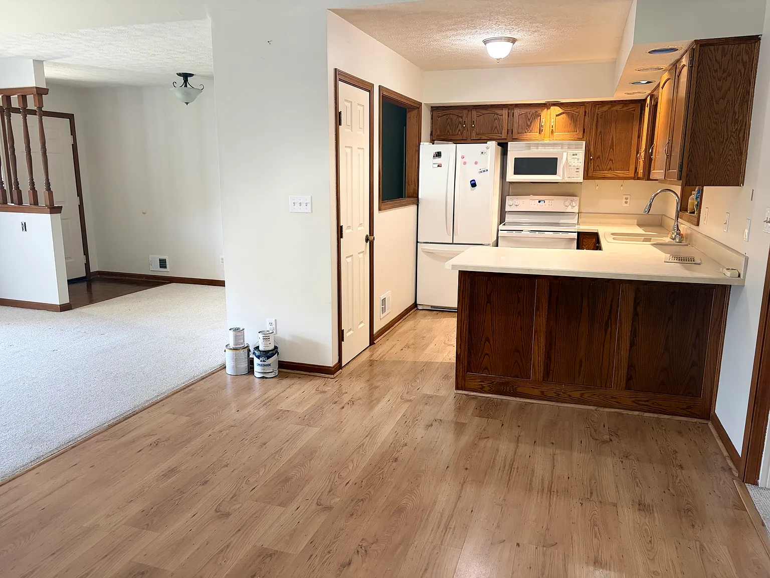 3 bed, 1800 sqft, $2,250 — Photo 4