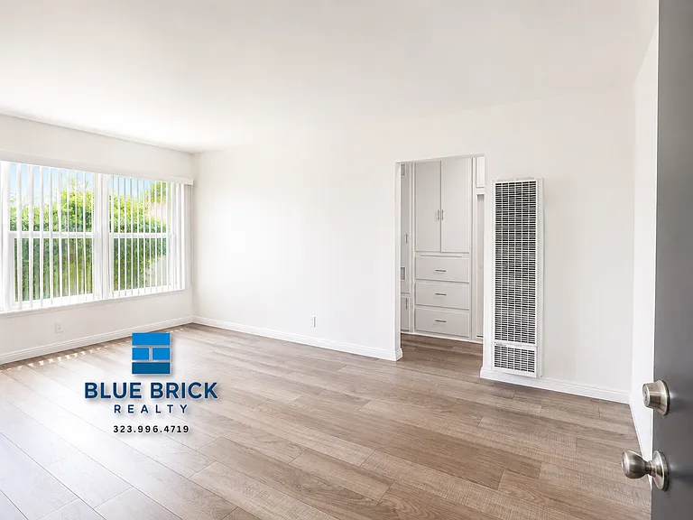 122 N Adams St #18 — Photo 1