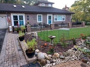 311 Kohl Ave, Spring Grove, IL 60081