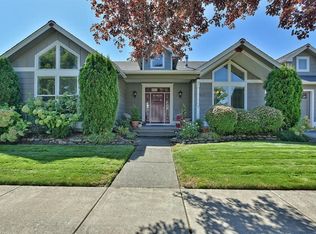 1013 Steamboat Dr, Central Pt, OR