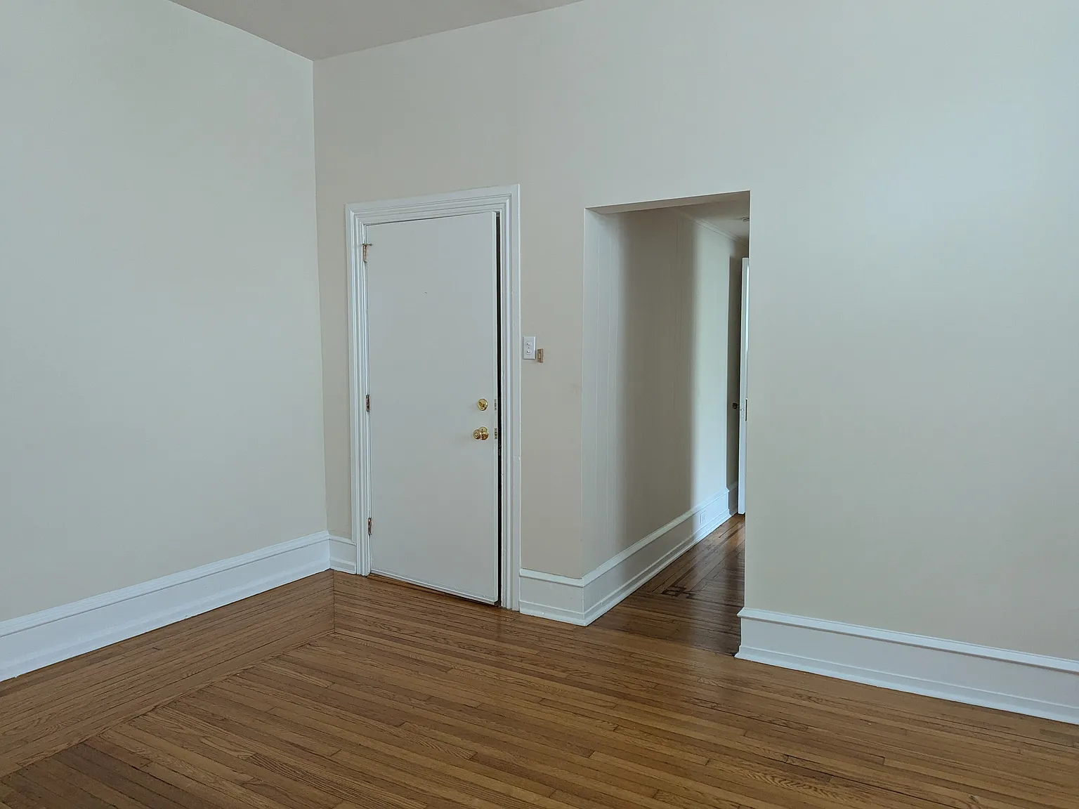 1 bed, 1000 sqft, $1,625 — Photo 4