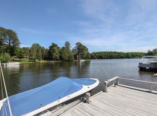 4 Campbell Ct, Palmyra, VA 22963