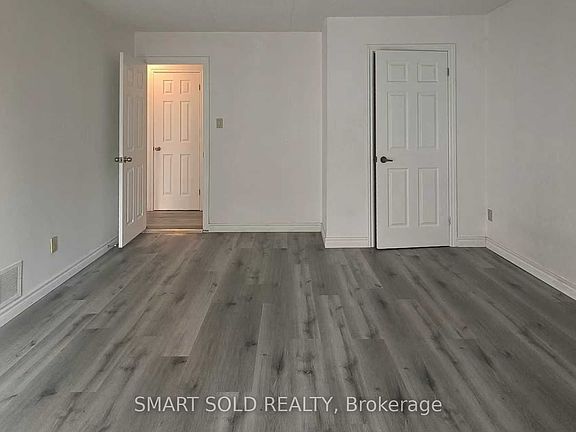 2nd image of 41 Hickorynut Dr