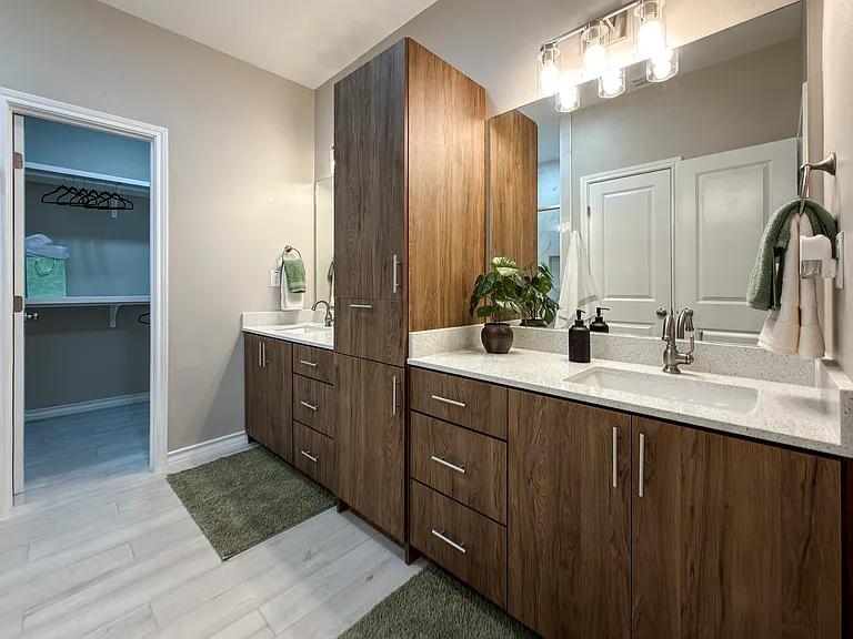 305 Legend St — Photo 5