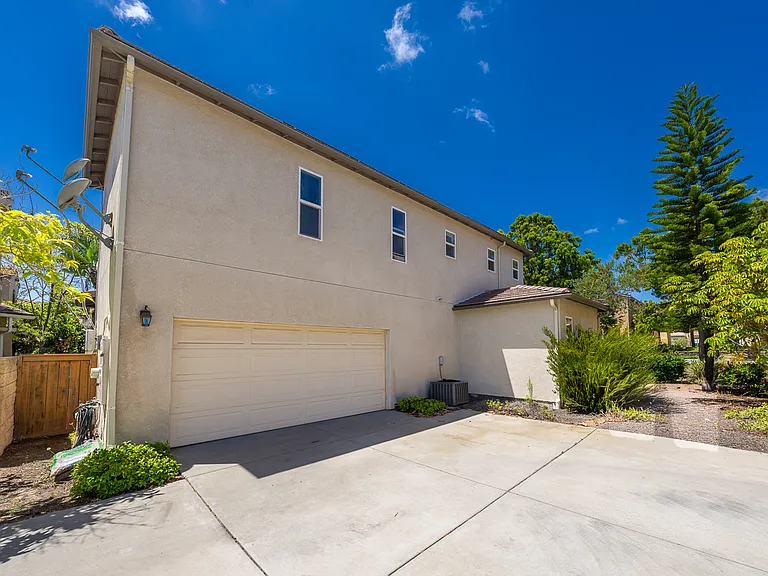 1732 Wolf Canyon Loop — Photo 46