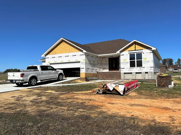 228 Wilma Dr, Union City, TN 38261