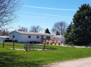 305 W 3rd St, Alda, NE 68810