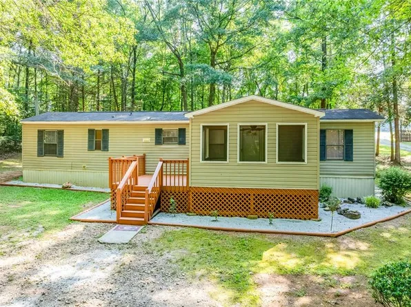 950 Jefferson River Rd, Jefferson, GA 30549