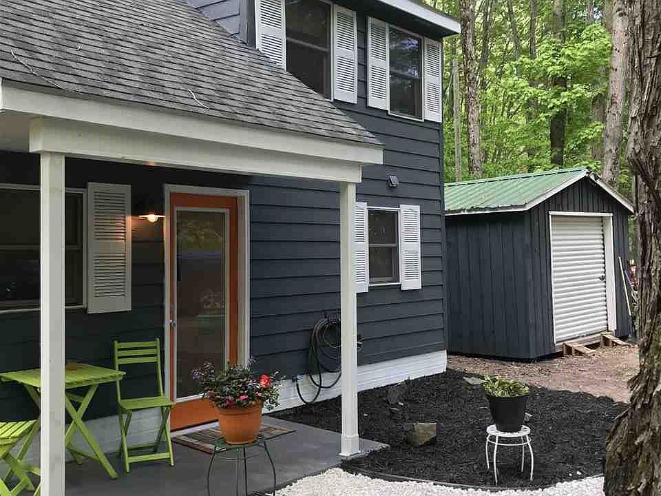 2209 Beals Lake Dr, East Jordan, MI 49727 Zillow